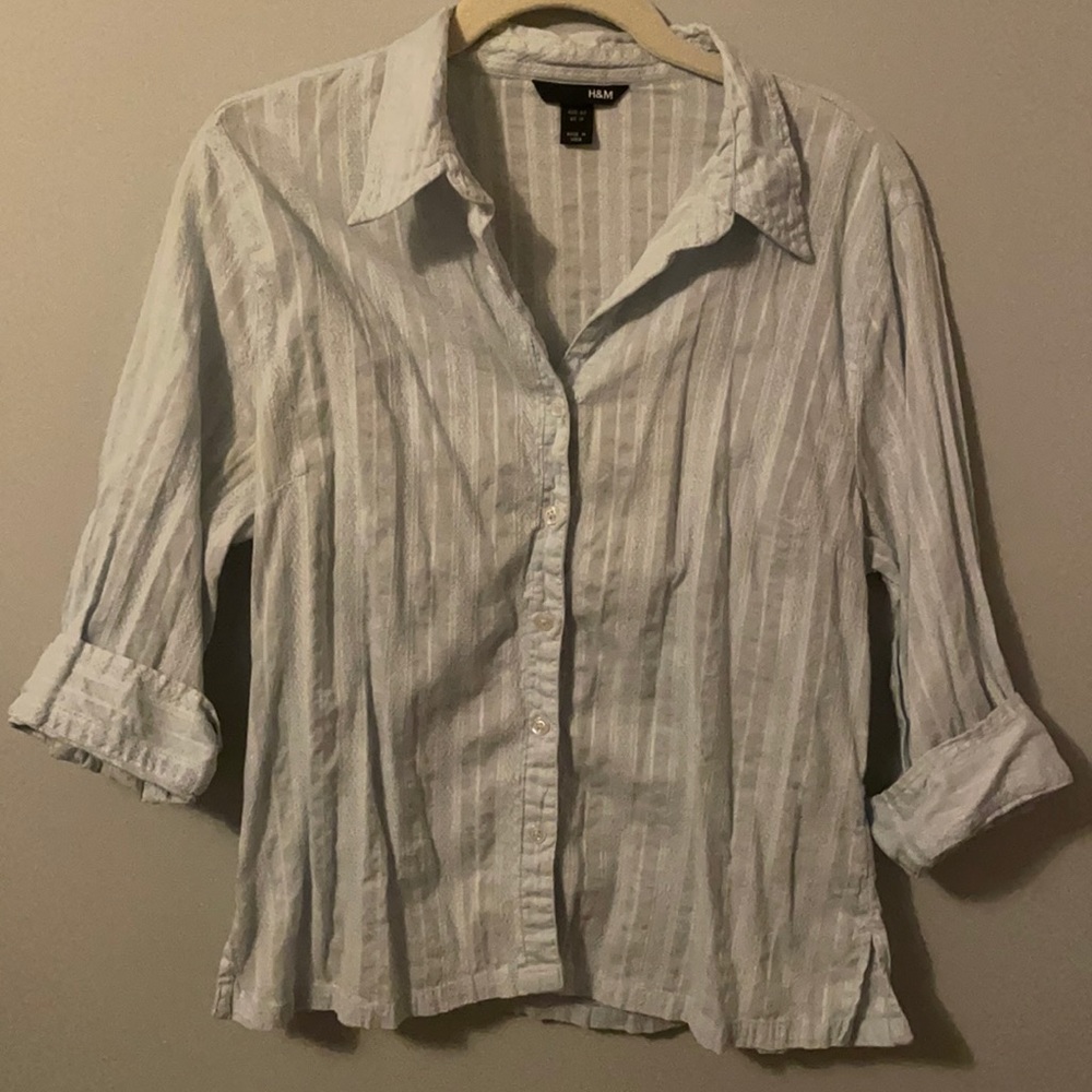 Blue Mid-Sleeve Button Up